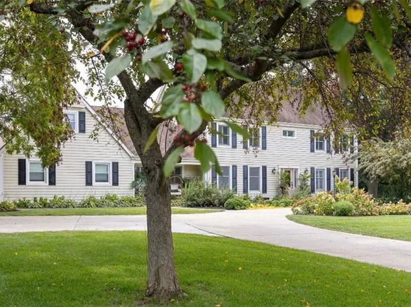 12320 Donovan Dr, Country Club, MO 64505