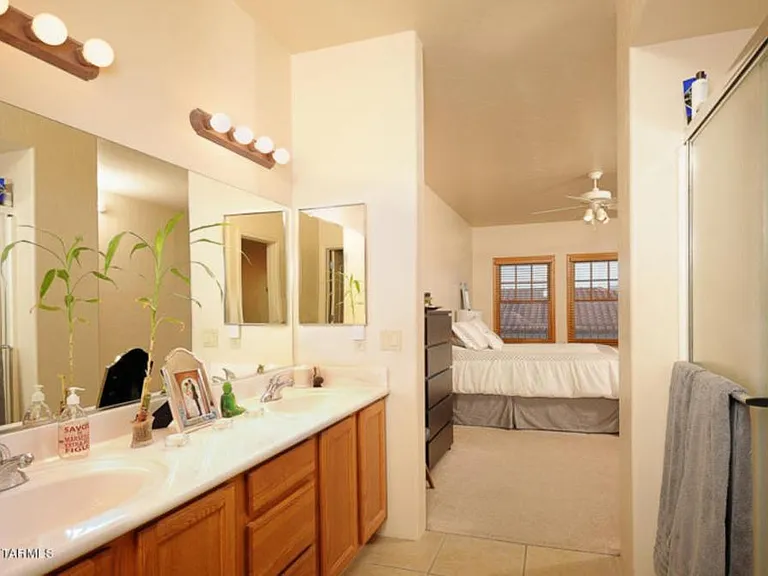 620 E Harvill Dr #103 — Photo 11