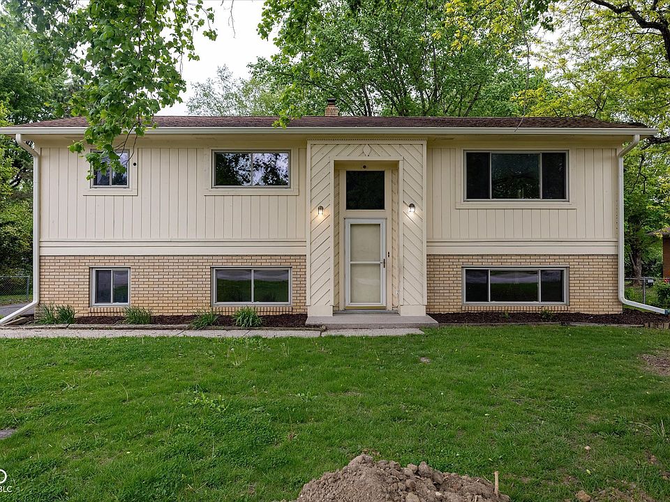 1st image of 8203 Laura Lynne Ln