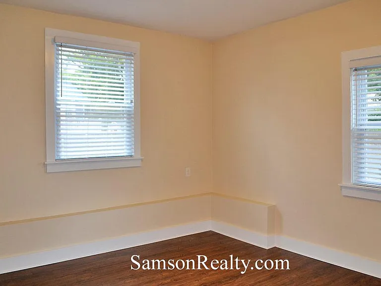 495 Oaklawn Ave — Photo 12