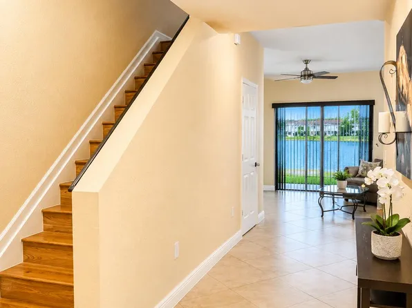4206 Emerald Vista, Lake Worth, FL 33461
