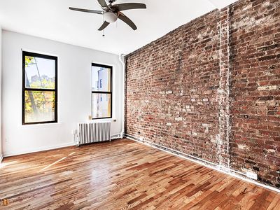 110 Thompson St APT 5E, Manhattan, NY, 10012