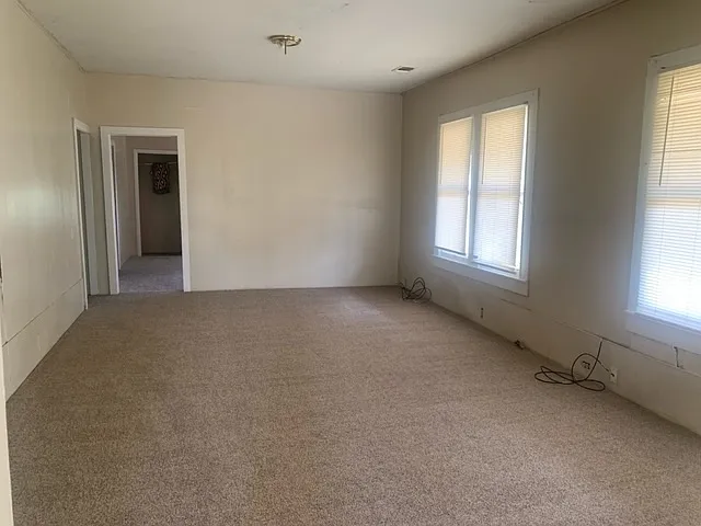 4003 Coliseum Dr — Photo 2