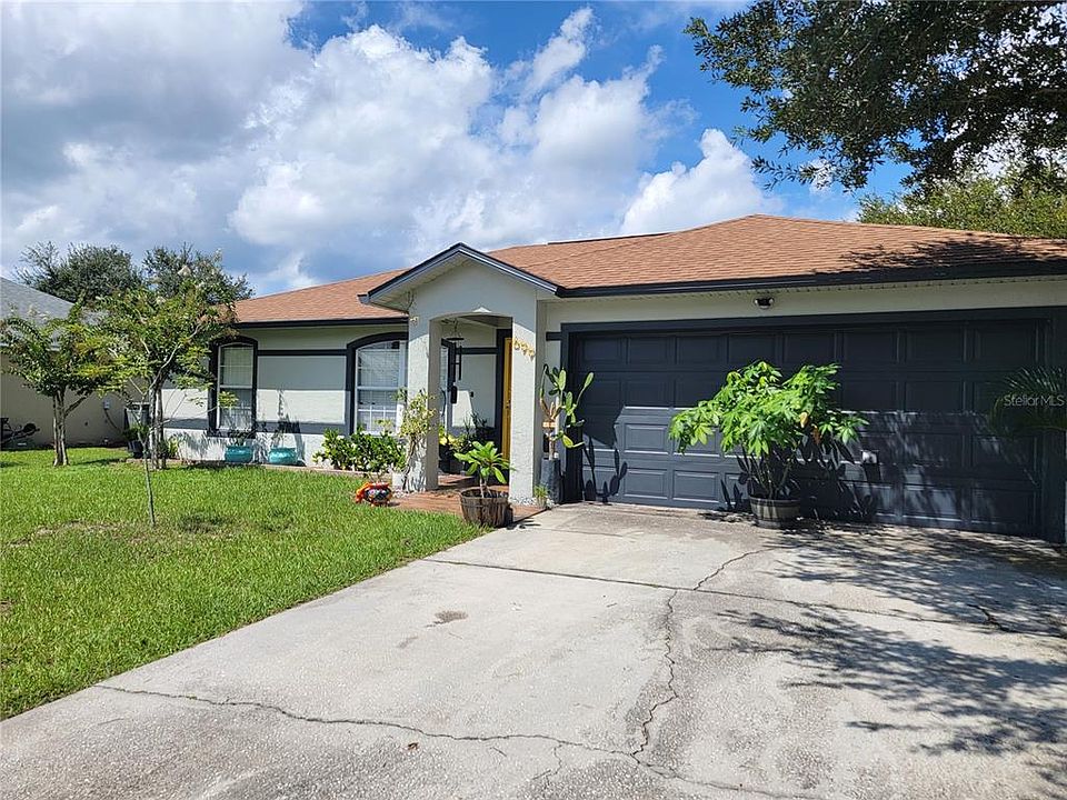 1st image of 699 Cotulla Dr