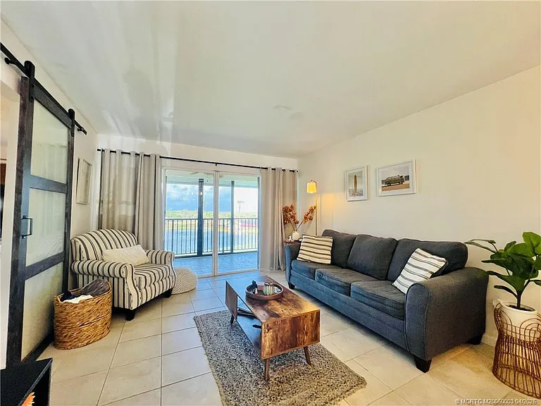 2400 S Ocean Dr #V328 — Photo 13