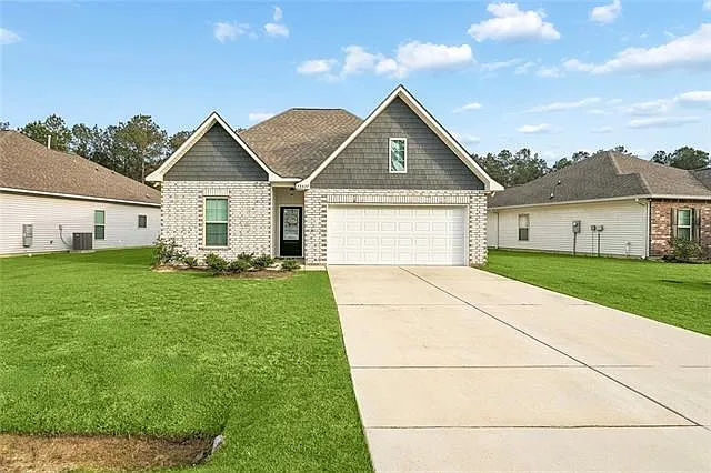 Building Photo - 73327 Forest Creek Dr