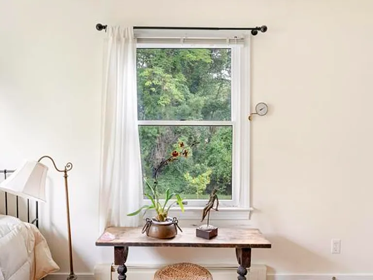 118 Summit St — Photo 11