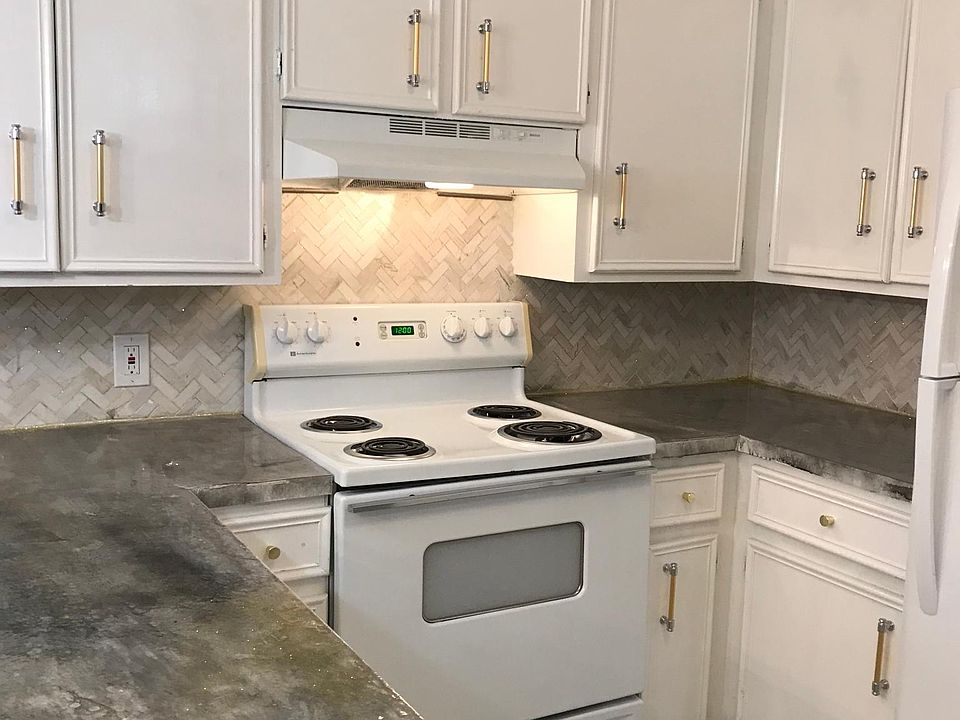 1st image of 3203 W Wadley Ave APT B