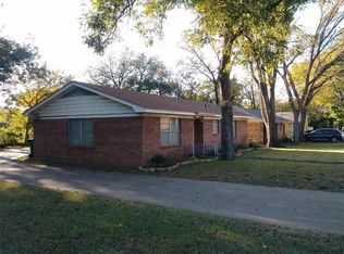 301 Lawrence Ave, Terrell, TX 75160