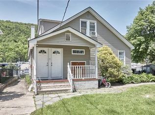 51 Murray Rd, Greenwood Lake, NY 10925