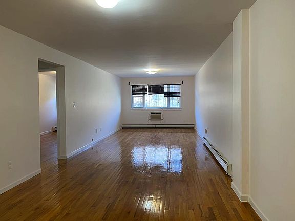 5th image of 36-15 195th St Floor 1