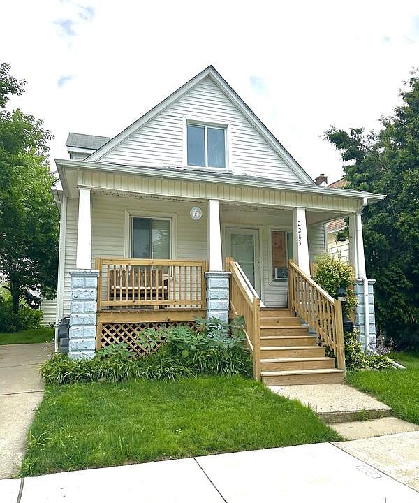 1st image of 2283 10th St #2