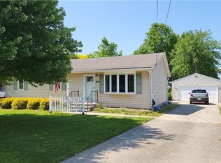 39126 Chestnut Ridge Rd, Elyria, OH 44035