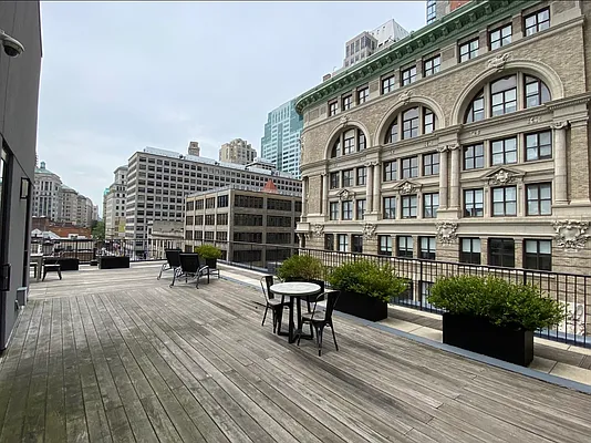 Rented by Zjama Realty Corp | media 18