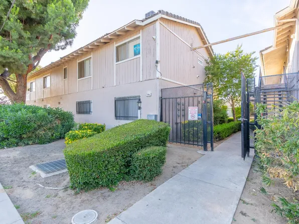 1905 E Pontiac Way, Fresno, CA 93726