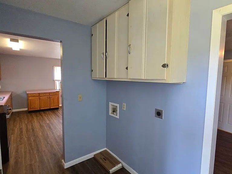 530 Jamestown Loop — Photo 10
