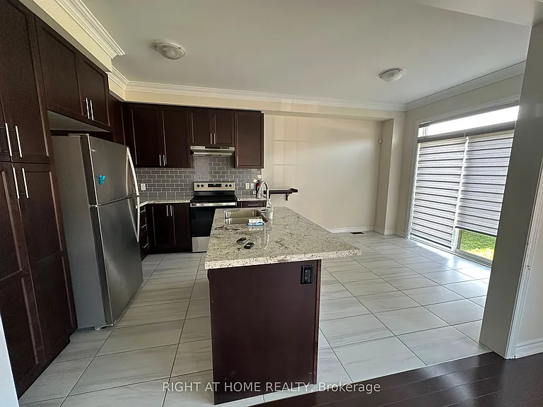 2 Bruce Cameron Dr — Photo 4