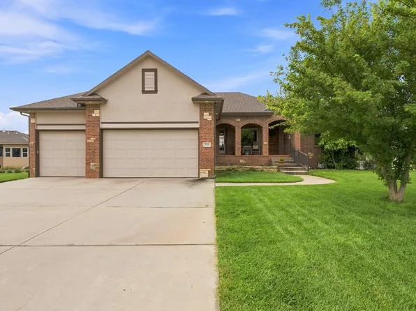 435 Sienna Dr, Rose Hill, KS 67133