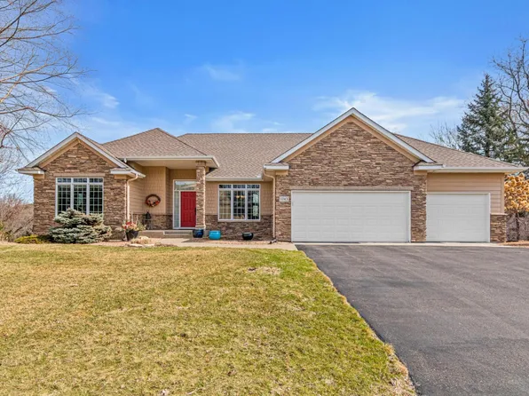 1743 Skater Dr, Eagan, MN 55122