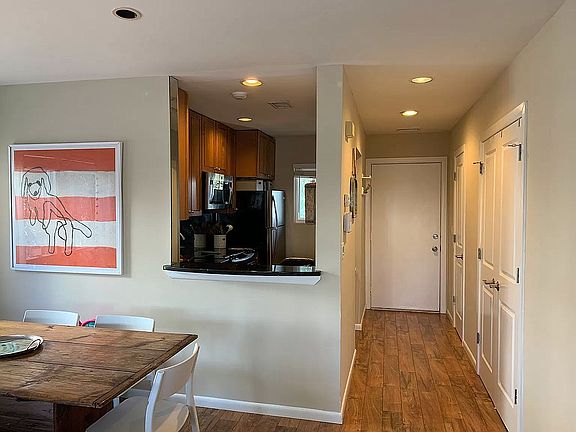 5th image of 220 Montauk Hwy #52