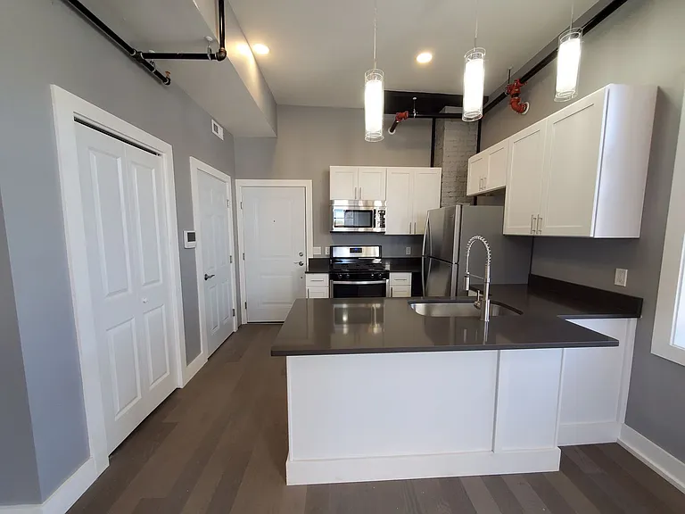 122 Remsen St — Photo 23