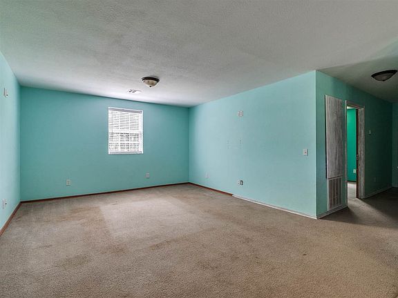 5th image of 5812 S Jesse Ln