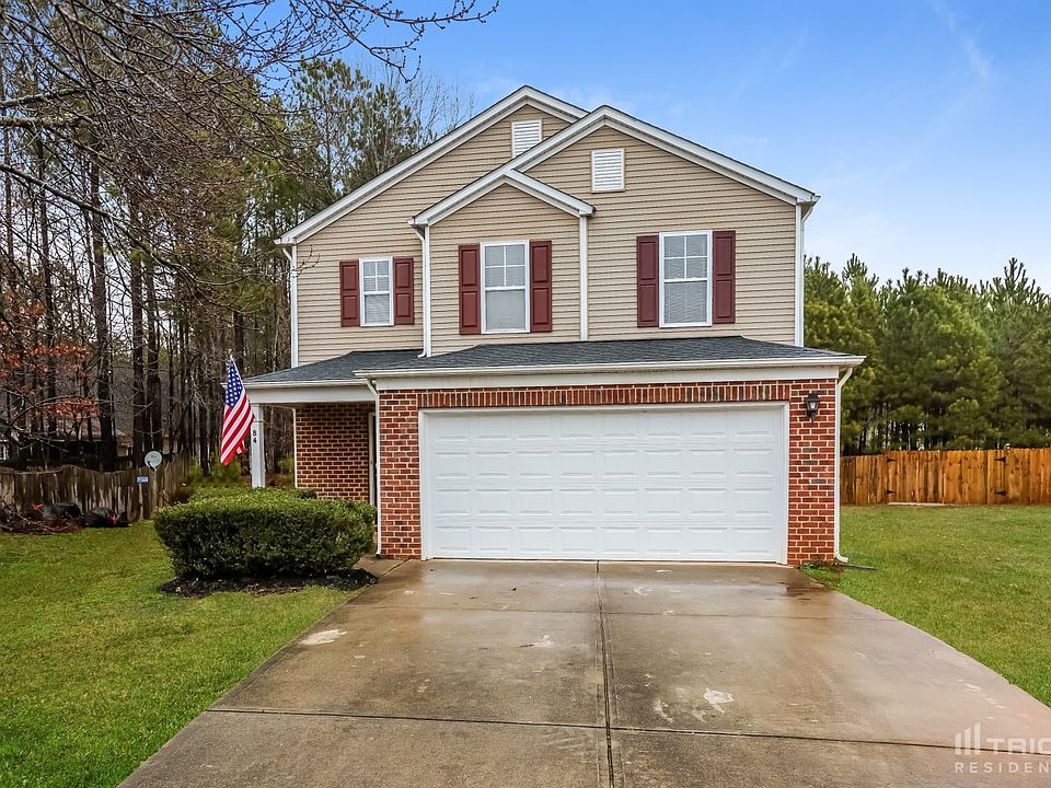 1st image of 84 Valleyfield Dr