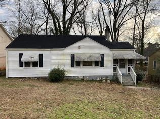 1386 Bluefield Dr SW, Atlanta, GA 30310