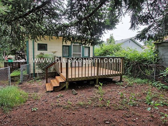 4th image of 6131 NE Vera St