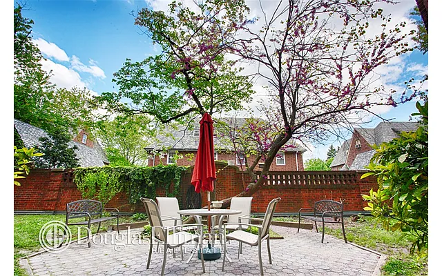 Sold by Douglas Elliman | media 7