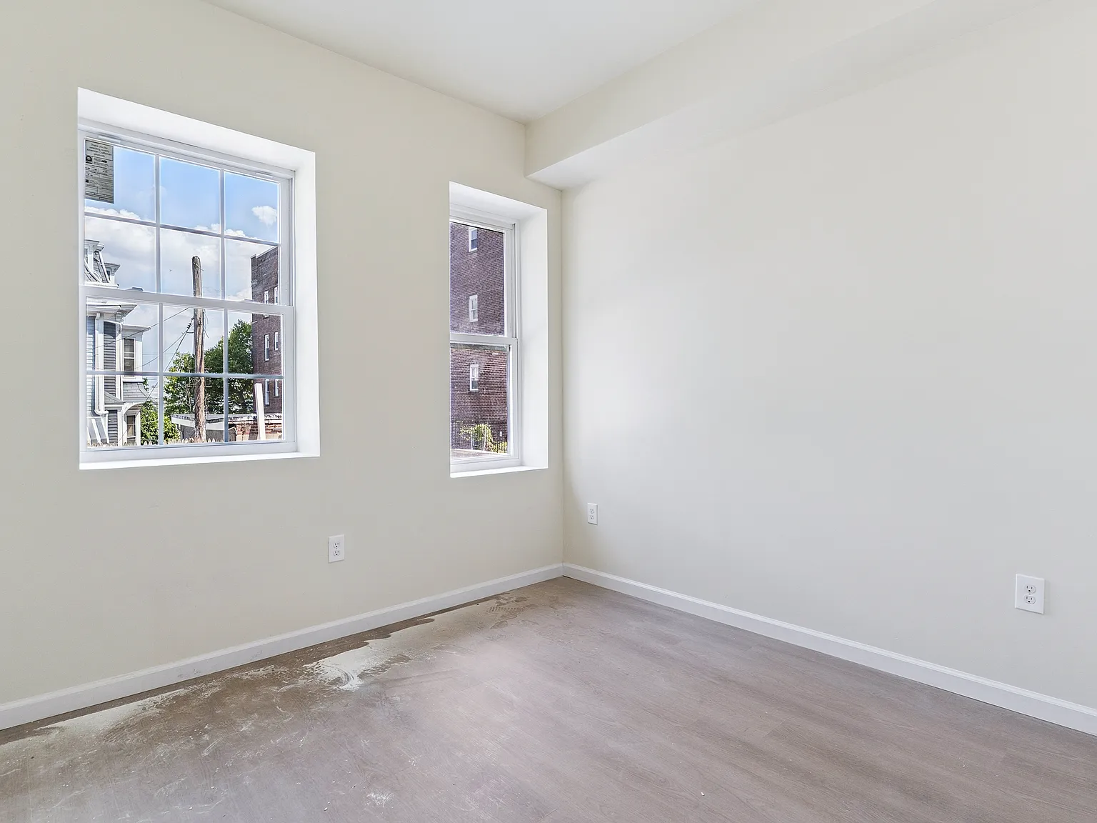4 bed, 1700 sqft, $3,475 — Photo 3