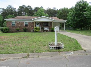 1425 Meadowbrook Dr, Heber Springs, AR 72543