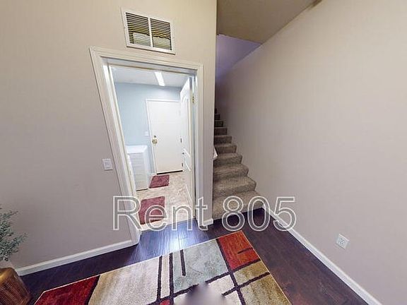 3rd image of 605 Flathead River St