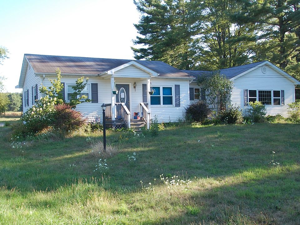 1st image of 8741 Music St