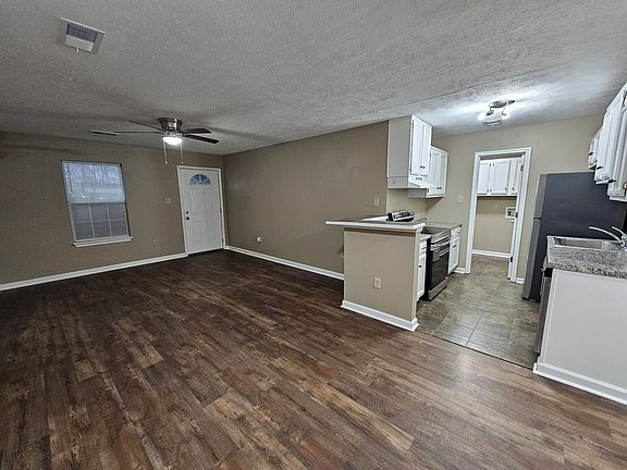 3rd image of 100 E Church St