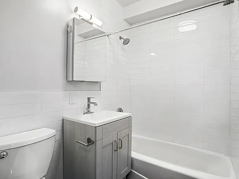 104 Luquer St #2F — Photo 7