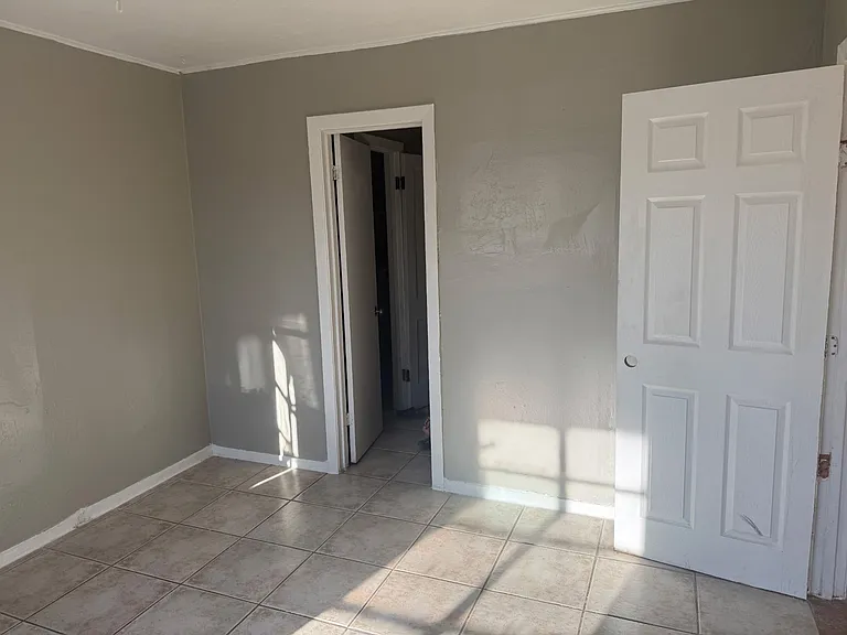 1931 E Monte Vista Rd #15 — Photo 6