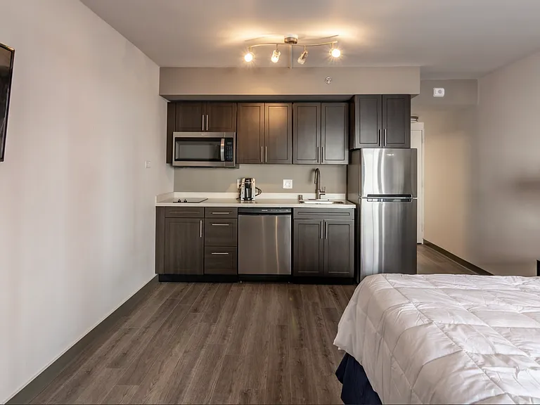 Live at the BLVD 2500 New, beautiful and best location! — Photo 14