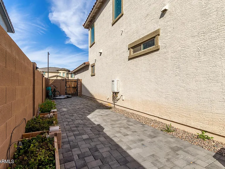 14059 W Hackamore Dr — Photo 58