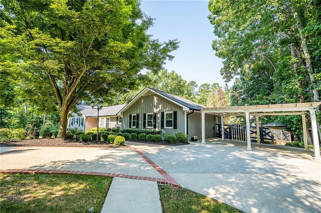 1855 Cox Rd, Roswell, GA 30075 Zillow