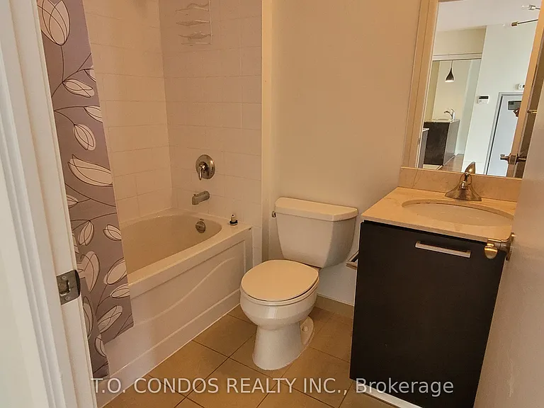 38 Grenville St #3801 — Photo 9