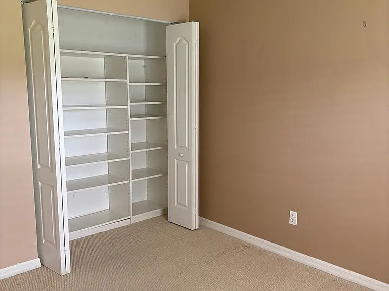 900 Windward Way — Photo 14