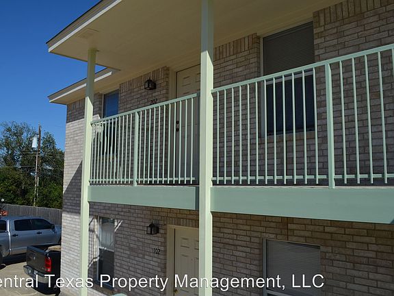 2nd image of 221 W Dove Ln APT 206