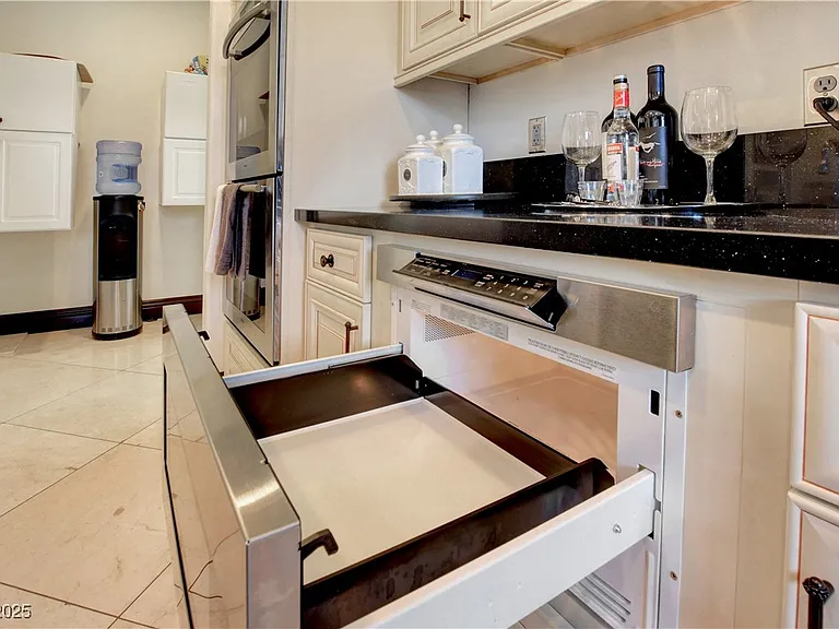3541 Winter Wren St — Photo 20