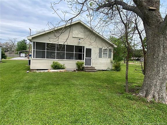 2nd image of 644 Gulf St