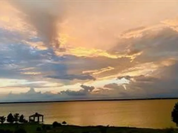 6 Terrabella Ln, Heath, TX 75032