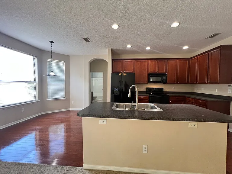 13491 Teddington Ln — Photo 18