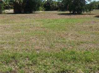 15 Davit Ct, Placida, FL 33946
