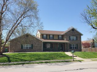 1001 Shadow Ridge Xing, O Fallon, IL 62269