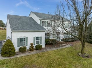 2 Gearys Ridge Rd, Ringoes, NJ 08551